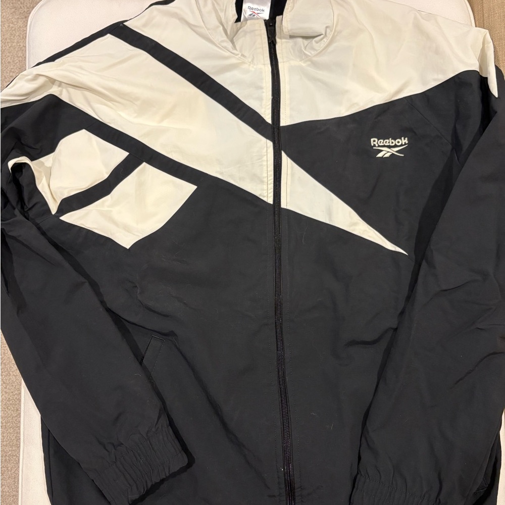 Reebok Men's Classics Track Top Men’s Large (Black/White)